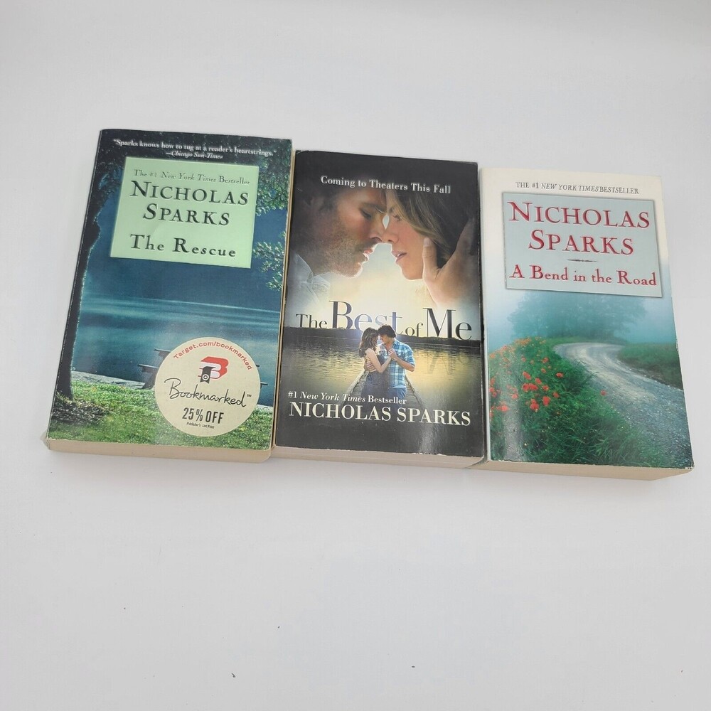 Nicholas Sparks Books The Rescue, A Bend In The Road, The Best Of Me Lot Of 3